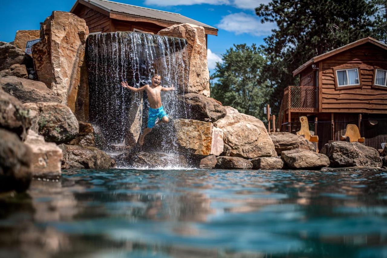 Natura Treescape Resort Вісконсин Деллс Екстер'єр фото
