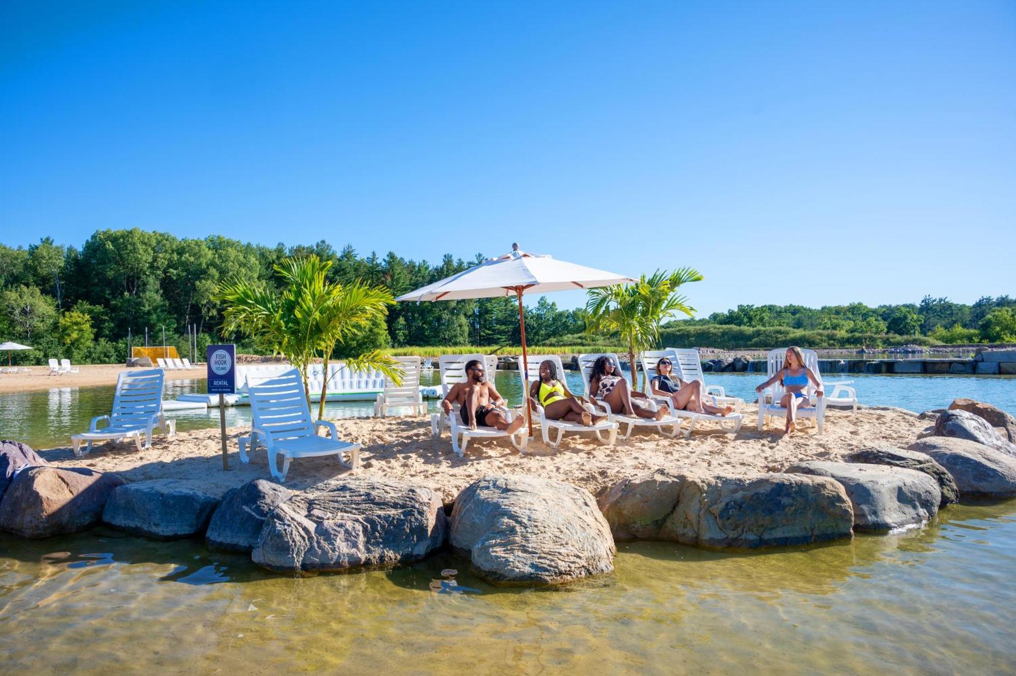 Natura Treescape Resort Вісконсин Деллс Екстер'єр фото